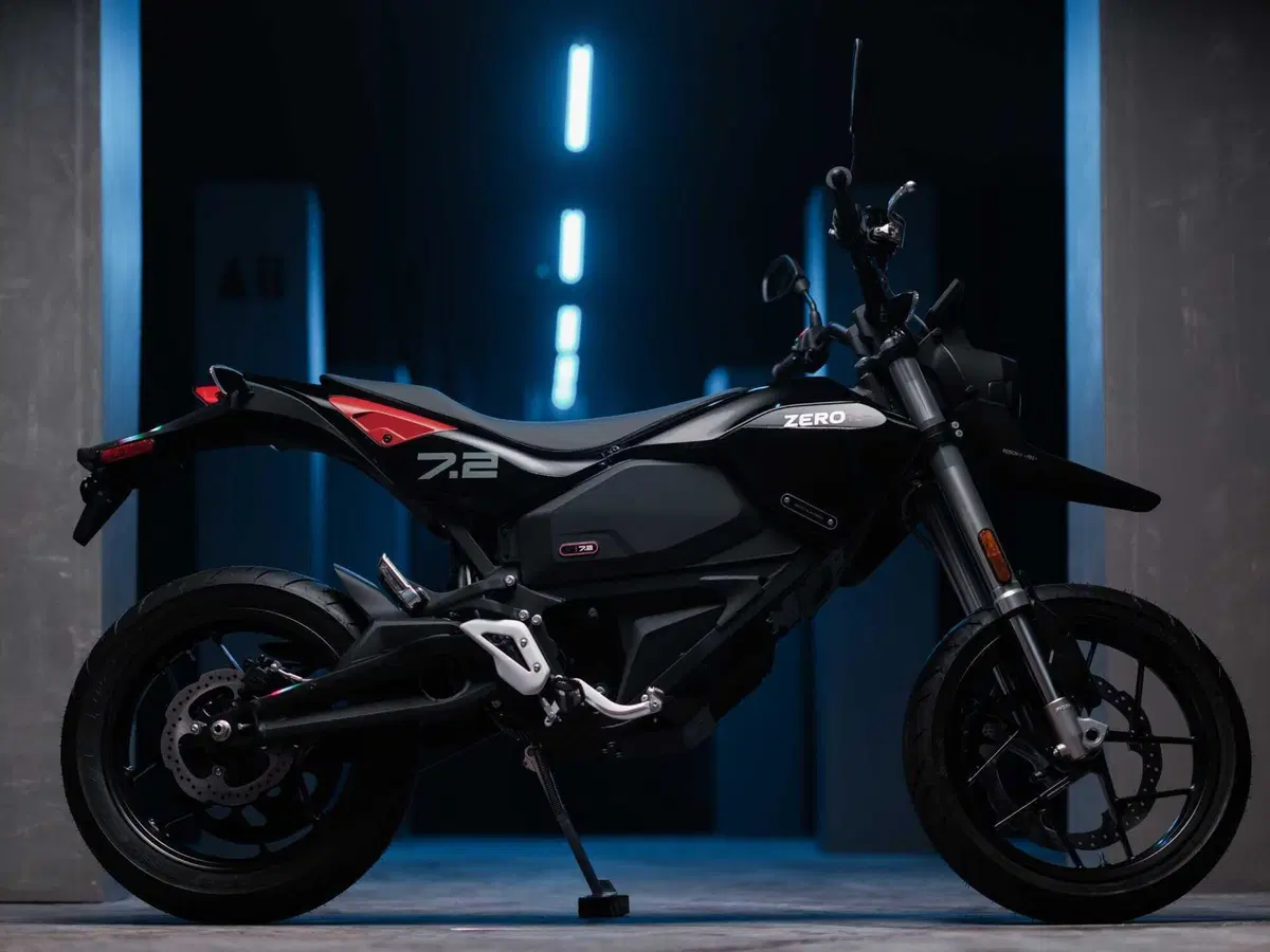 Arrivano le elettriche per tutti: ecco le nuove Zero Motorcycles da 11 kW (15)
