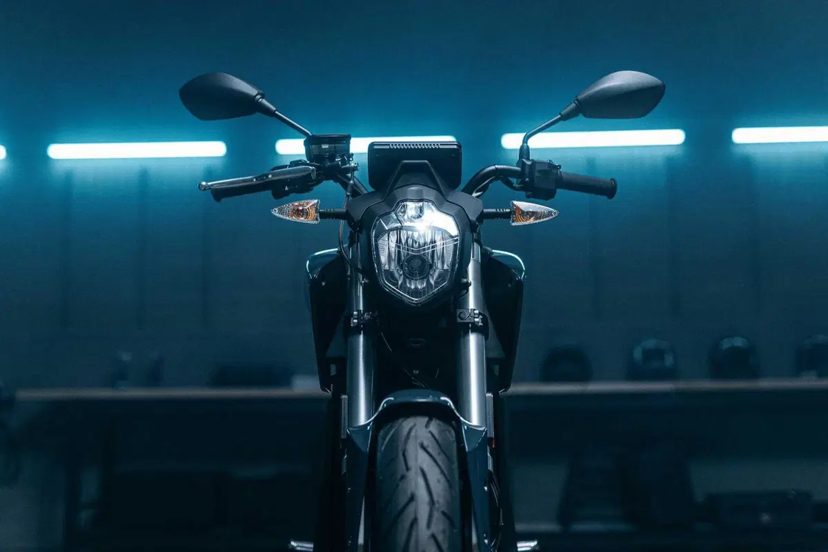 Arrivano le elettriche per tutti: ecco le nuove Zero Motorcycles da 11 kW (23)