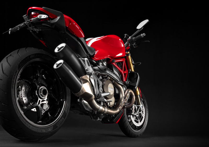 Ducati Monster 1200 Monster 1200 S Stripe (2014 - 15) (2)