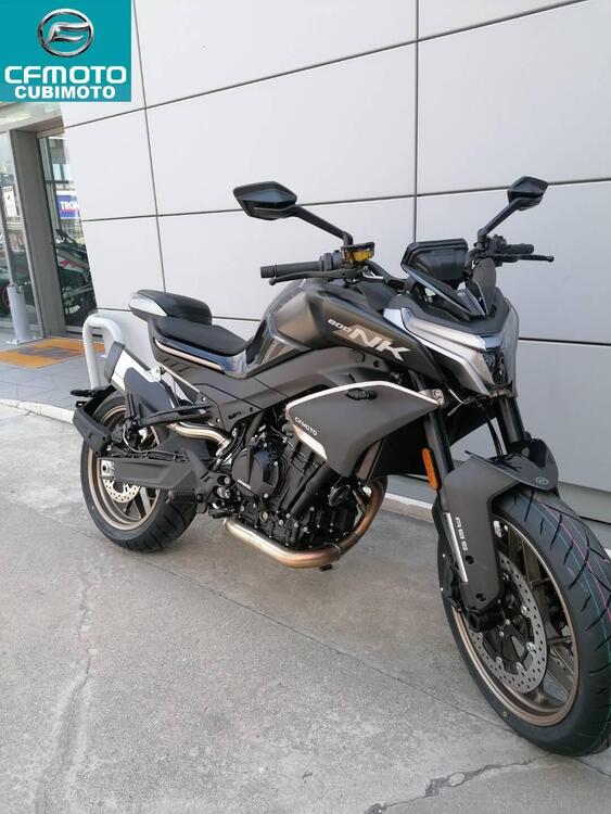 CFMOTO 800NK Sport (2023 - 24) (2)