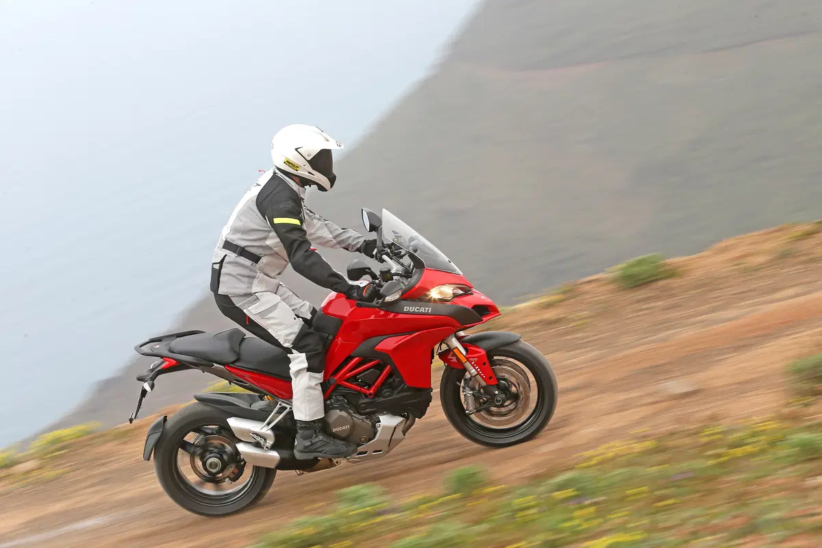 Ducati Multistrada 1200 2015 (4)