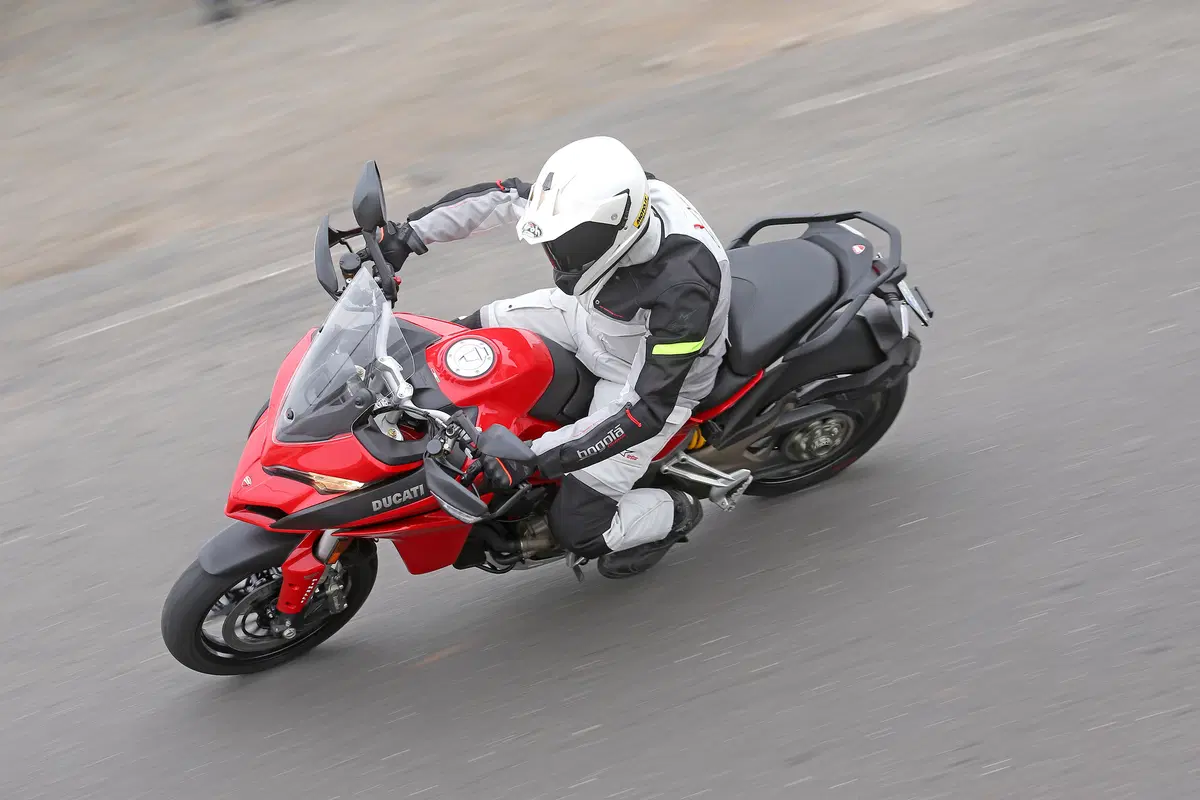 Ducati Multistrada 1200 2015 (6)