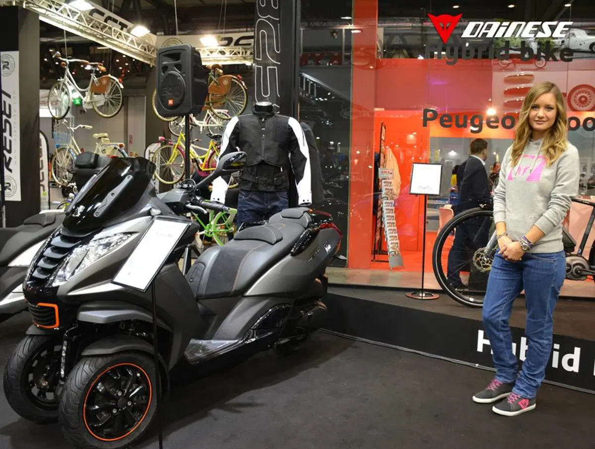 Dainese e Peugeot Scooters insieme al servizio della sicurezza (5)