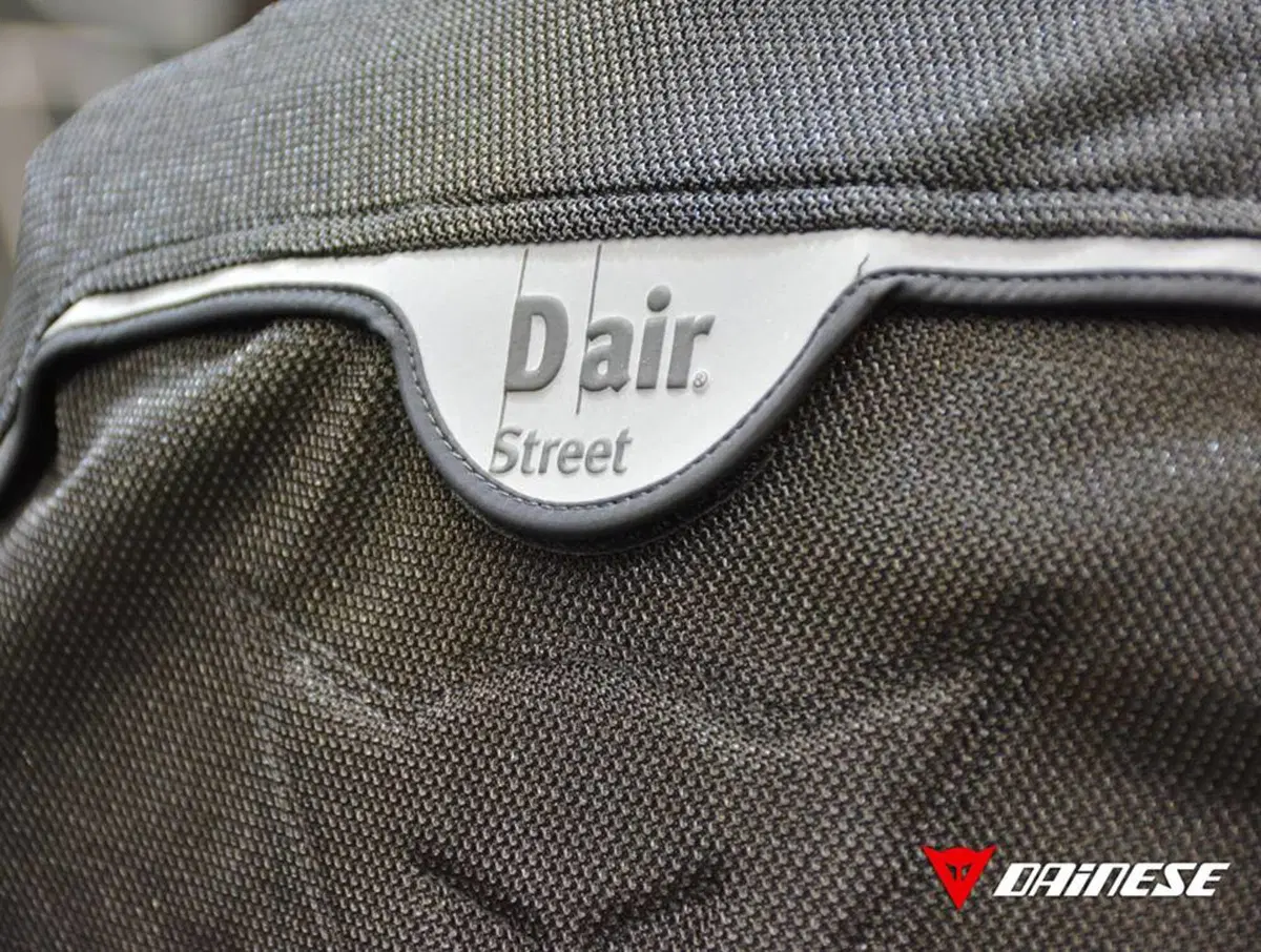 Dainese e Peugeot Scooters insieme al servizio della sicurezza (13)