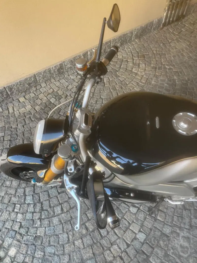 Aprilia RSV 1000 (1998 - 99) (10)