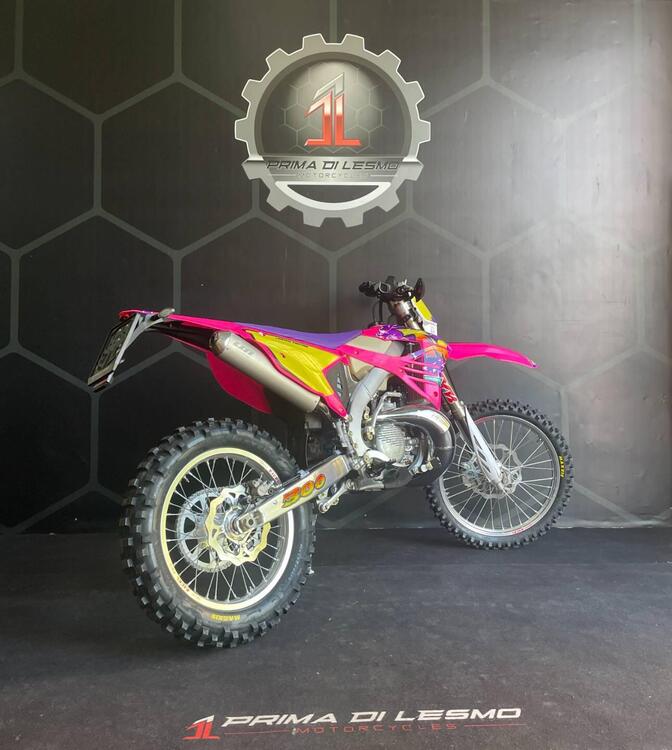 Tm Moto EN 300 Fi ES 2T (2023) (5)