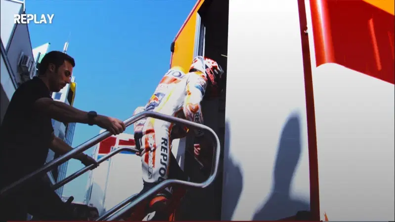 MotoGP 2023. GP di Germania. Dopo la caduta di stamani Marc Marquez ha deciso di non correre: "Non mi sento pronto"