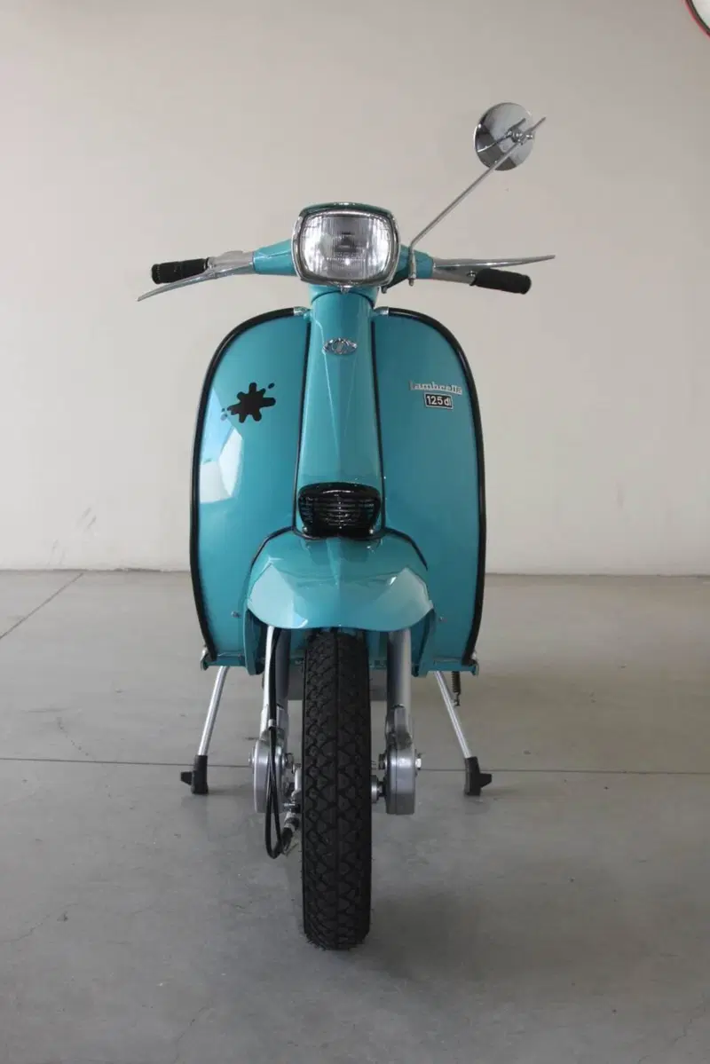 Lambretta DL 125 Macchia Nera (2)