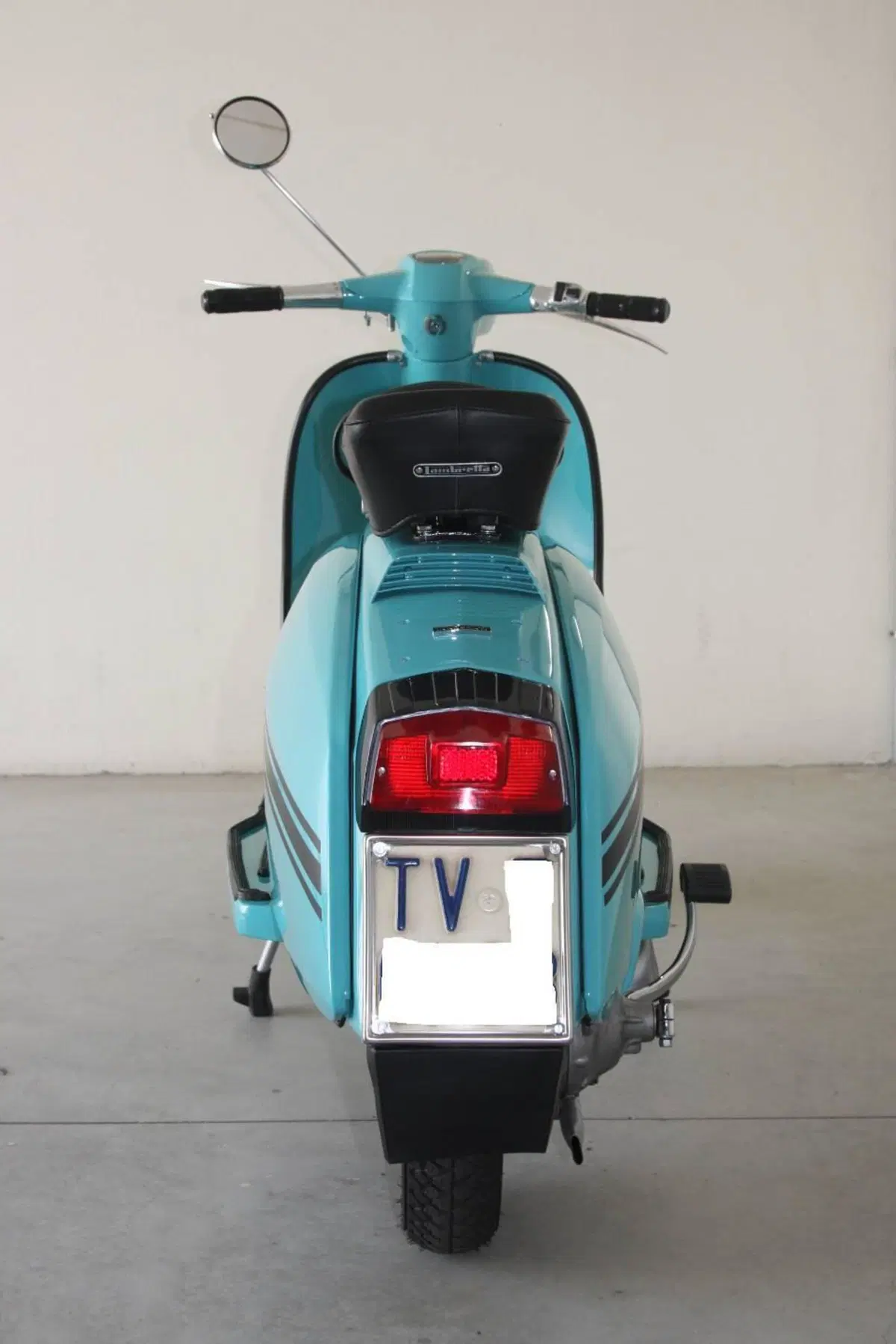 Lambretta DL 125 Macchia Nera (3)