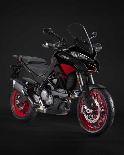 Ecco la nuova livrea Thrilling Black & Street Grey per la Ducati Multistrada V2 S (7)