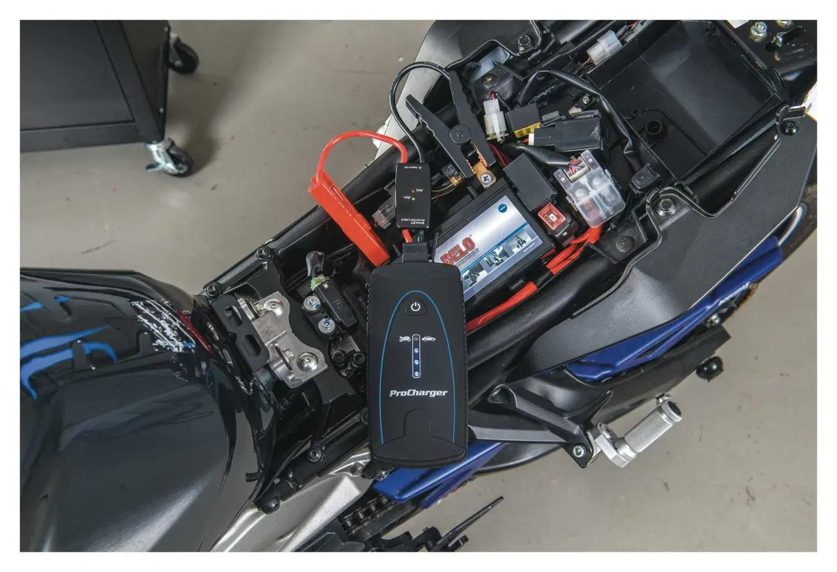 Louis Moto: Procharger di avviamento
