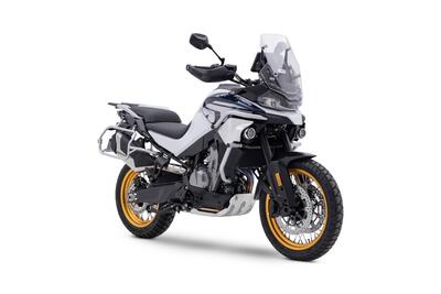 CFMoto 800MT Sport R. Una “R” che si traduce crossover sportiva