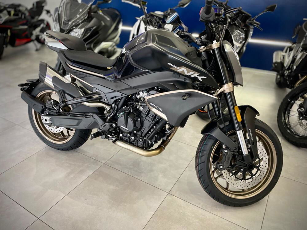 CFMOTO 800NK Sport (2023 - 24)