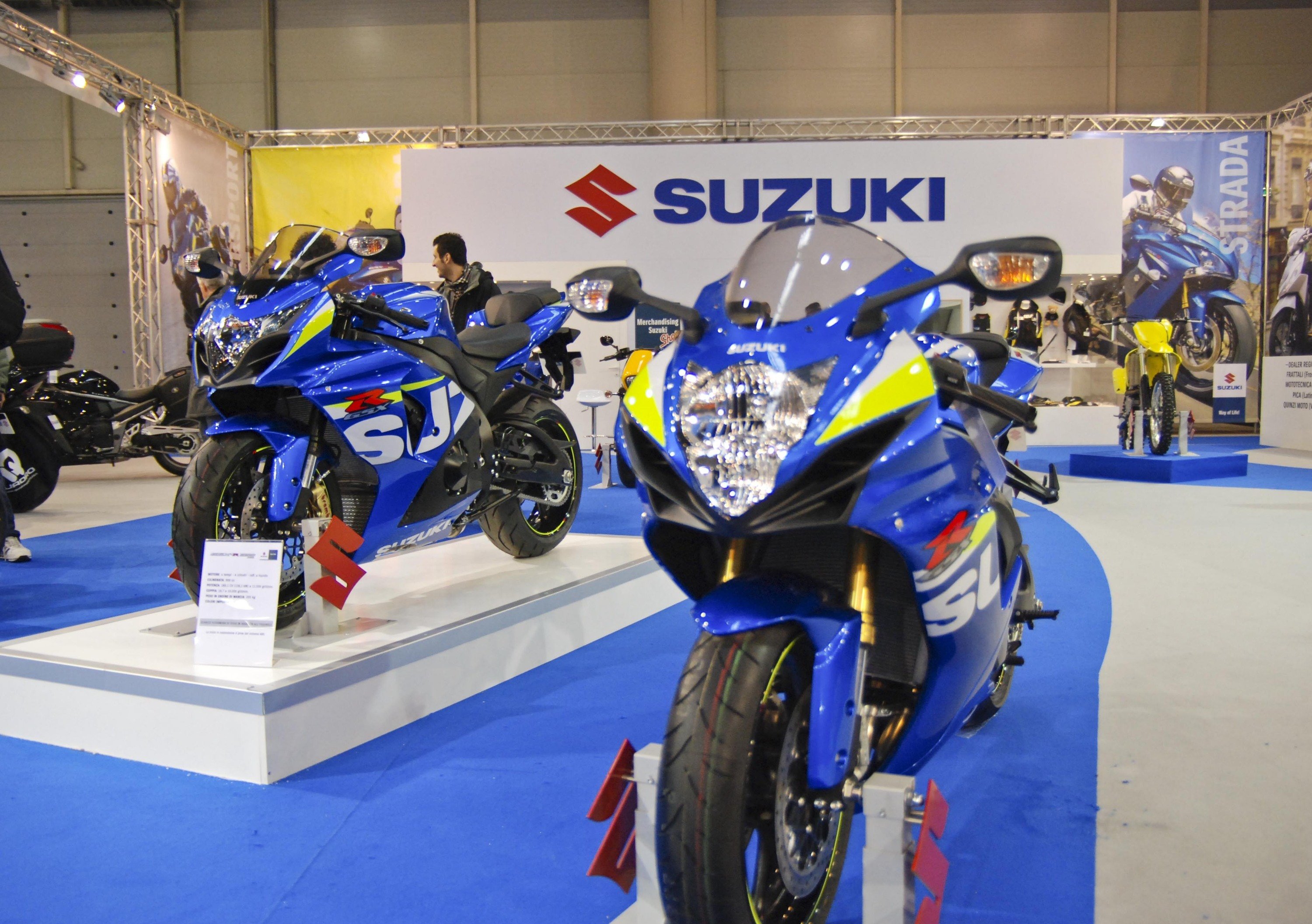Suzuki in mostra a Roma con la gamma 2015