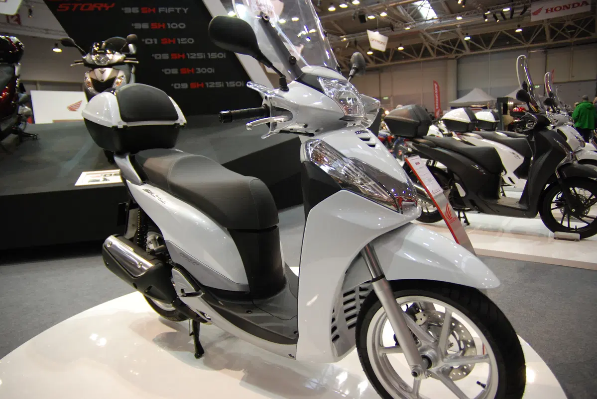Honda SH 300 2015 a Motodays 2015 (11)