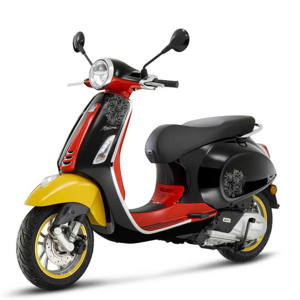 Vespa Primavera 150 Disney Mickey Mouse Edition by Vespa (2023 - 24)