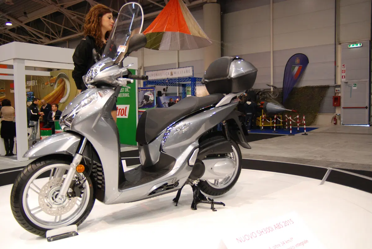 Honda SH 300 2015 a Motodays 2015 (14)