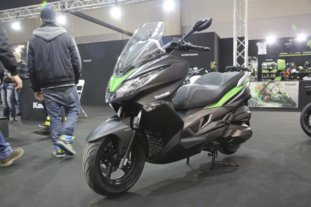Kawasaki a Motodays: H2 regina fra le novità, tutta la gamma in demo ride