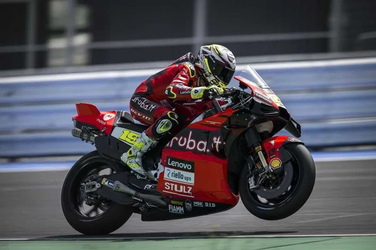 Tra SBK e MotoGP. Alvaro Bautista: “Felice e soddisfatto per il test, ma ora pensiamo a Donington' [GALLERY] (2)