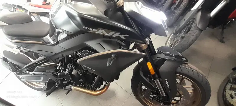 CFMOTO 800NK Sport (2023 - 26) (11)