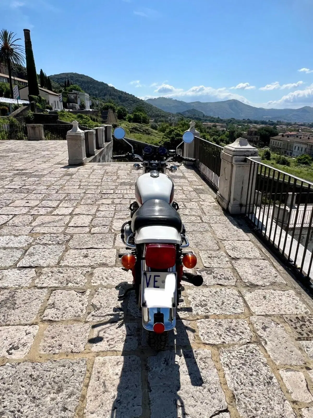 Kawasaki Z650 (6)