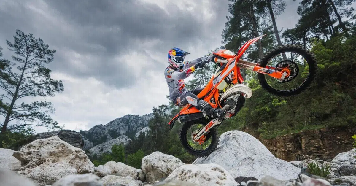 KTM presenta l'esclusiva versione EXC Hardenduro 2024