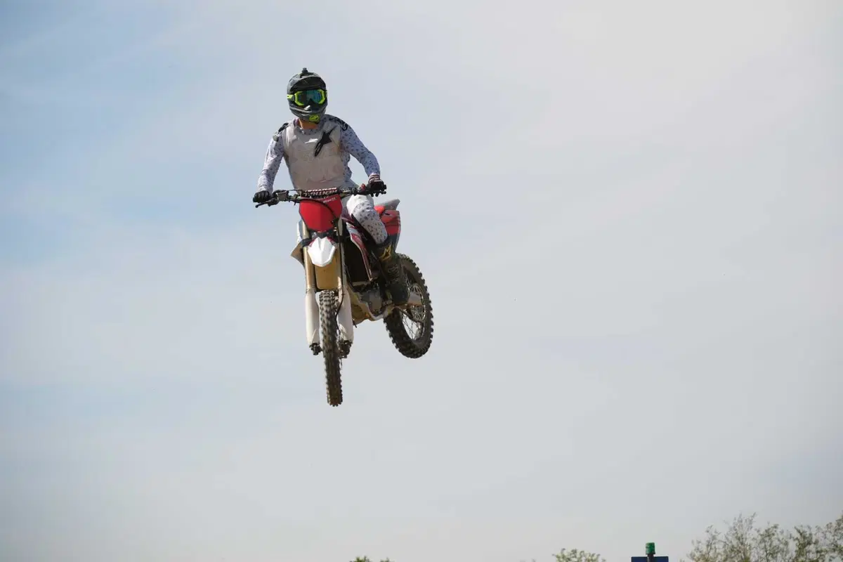 FANTIC XXF 450 TEST ESCLUSIVO: è la migliore moto da cross per correre oggi? (8)