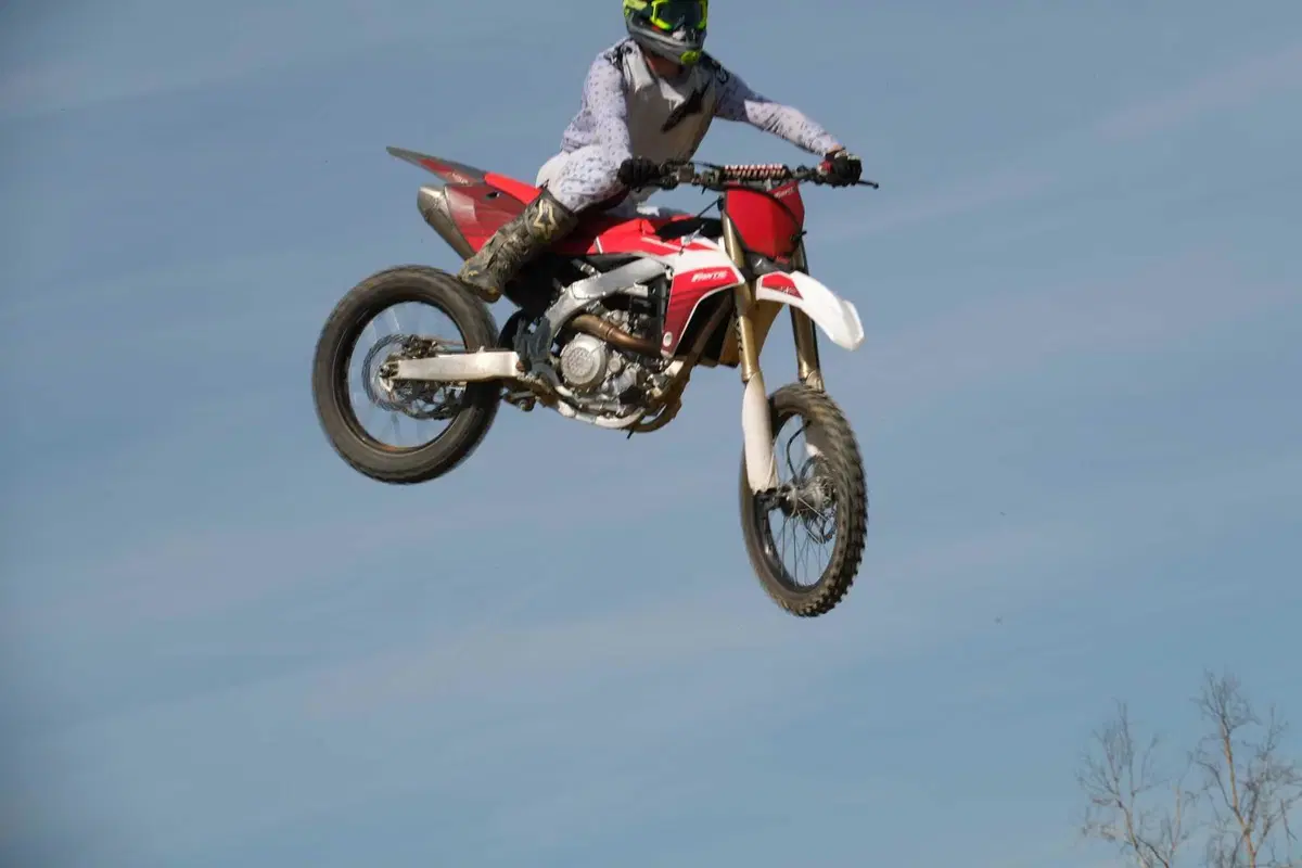 FANTIC XXF 450 TEST ESCLUSIVO: è la migliore moto da cross per correre oggi? (23)