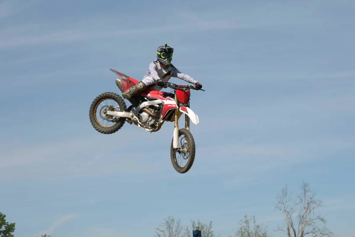 FANTIC XXF 450 TEST ESCLUSIVO: è la migliore moto da cross per correre oggi? (27)