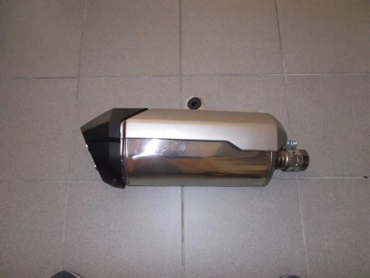 Terminale scarico originale Honda Africa Twin