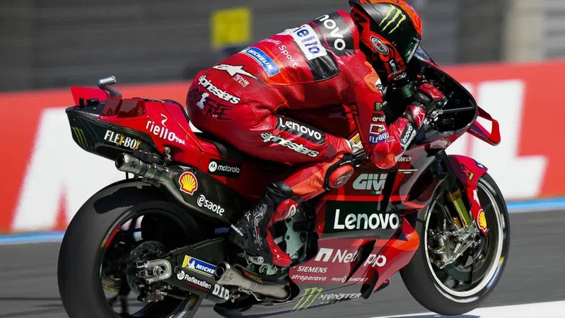 MotoGP 2023. GP di Olanda. Pecco Bagnaia: "Da tanto non ero arrabbiato con la moto, ma abbiamo rimediato"