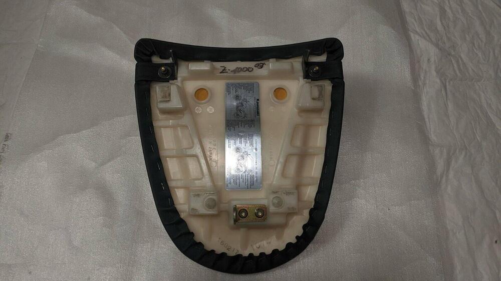 SELLA PASSEGGERO KAWASAKI Z1000 / Z750 2003 - 2006 (4)