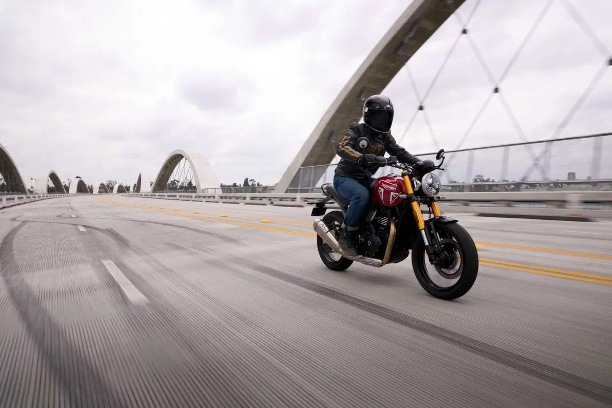 SOTTO EMBARGO. Triumph svela la sua nuova roadster: ecco a voi la Speed 400! [VIDEO] (9)