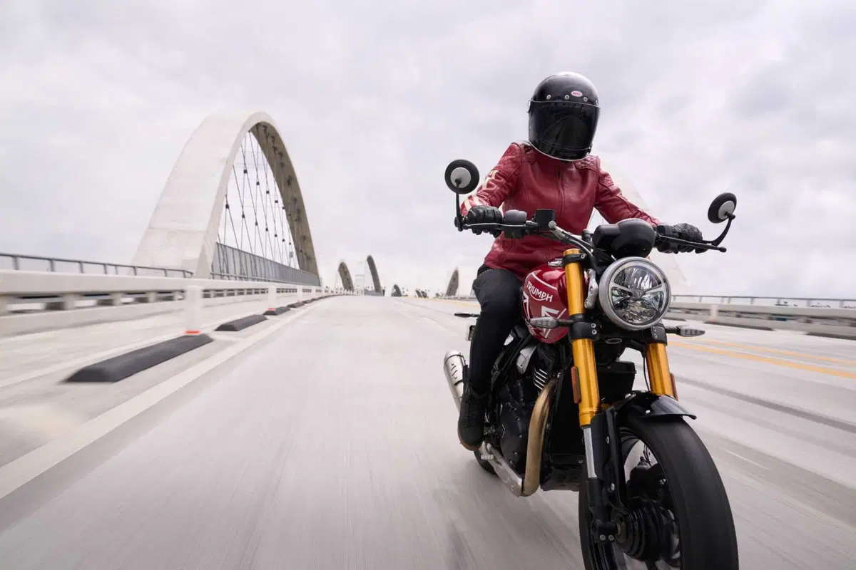 SOTTO EMBARGO. Triumph svela la sua nuova roadster: ecco a voi la Speed 400! [VIDEO] (10)