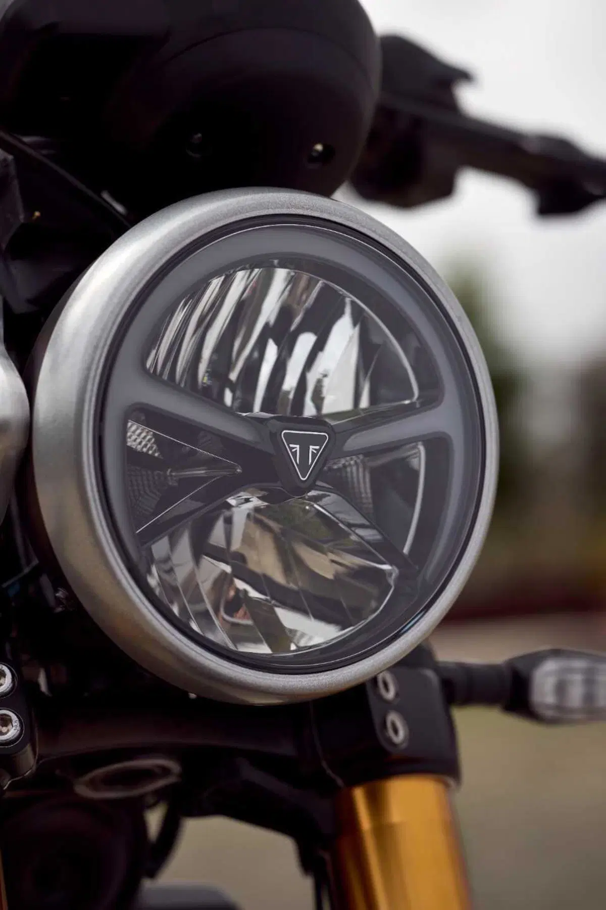 SOTTO EMBARGO. Triumph svela la sua nuova roadster: ecco a voi la Speed 400! [VIDEO] (28)