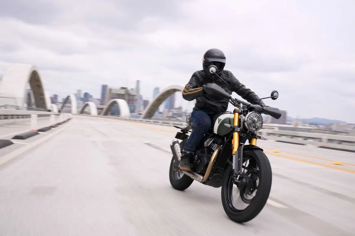 SOTTO EMBARGO. Triumph toglie i veli alla nuova Scrambler 400 X. Di stile ne abbiamo? [VIDEO] (14)