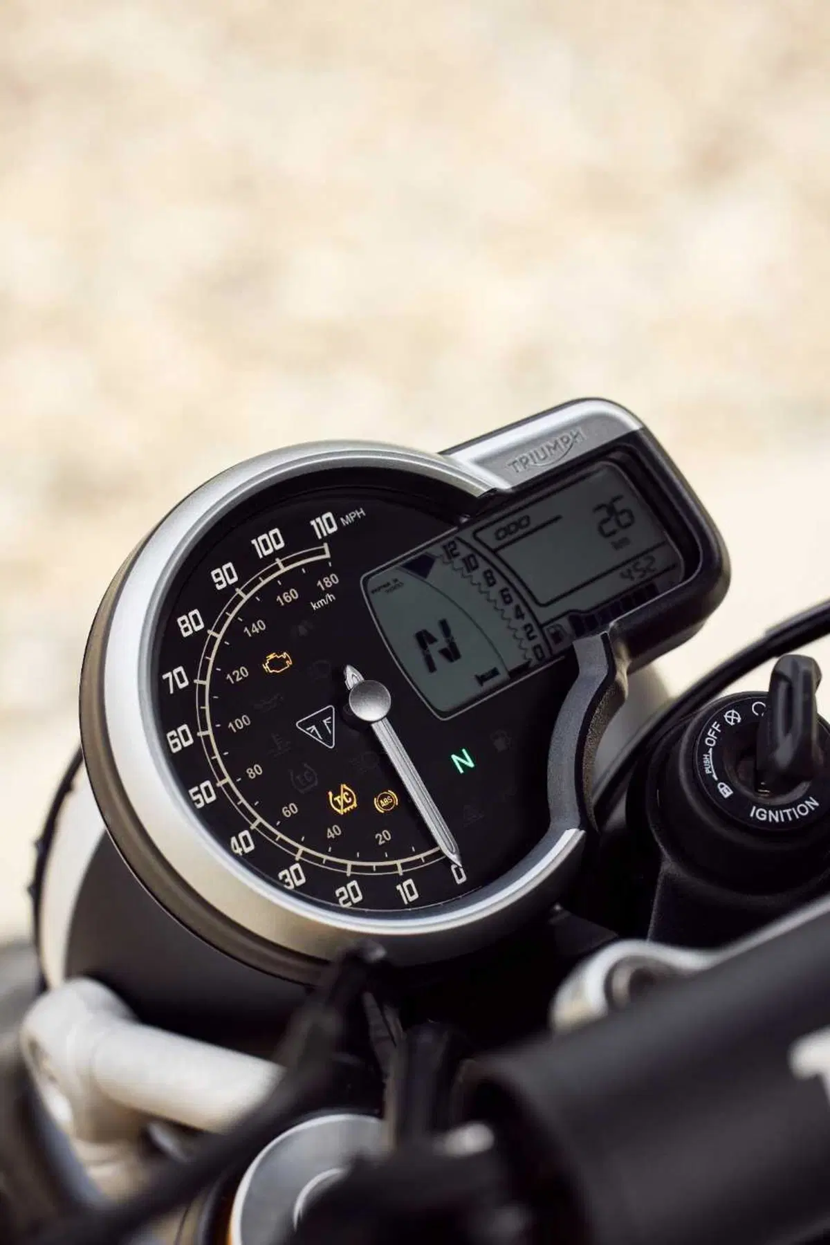 SOTTO EMBARGO. Triumph toglie i veli alla nuova Scrambler 400 X. Di stile ne abbiamo? [VIDEO] (27)