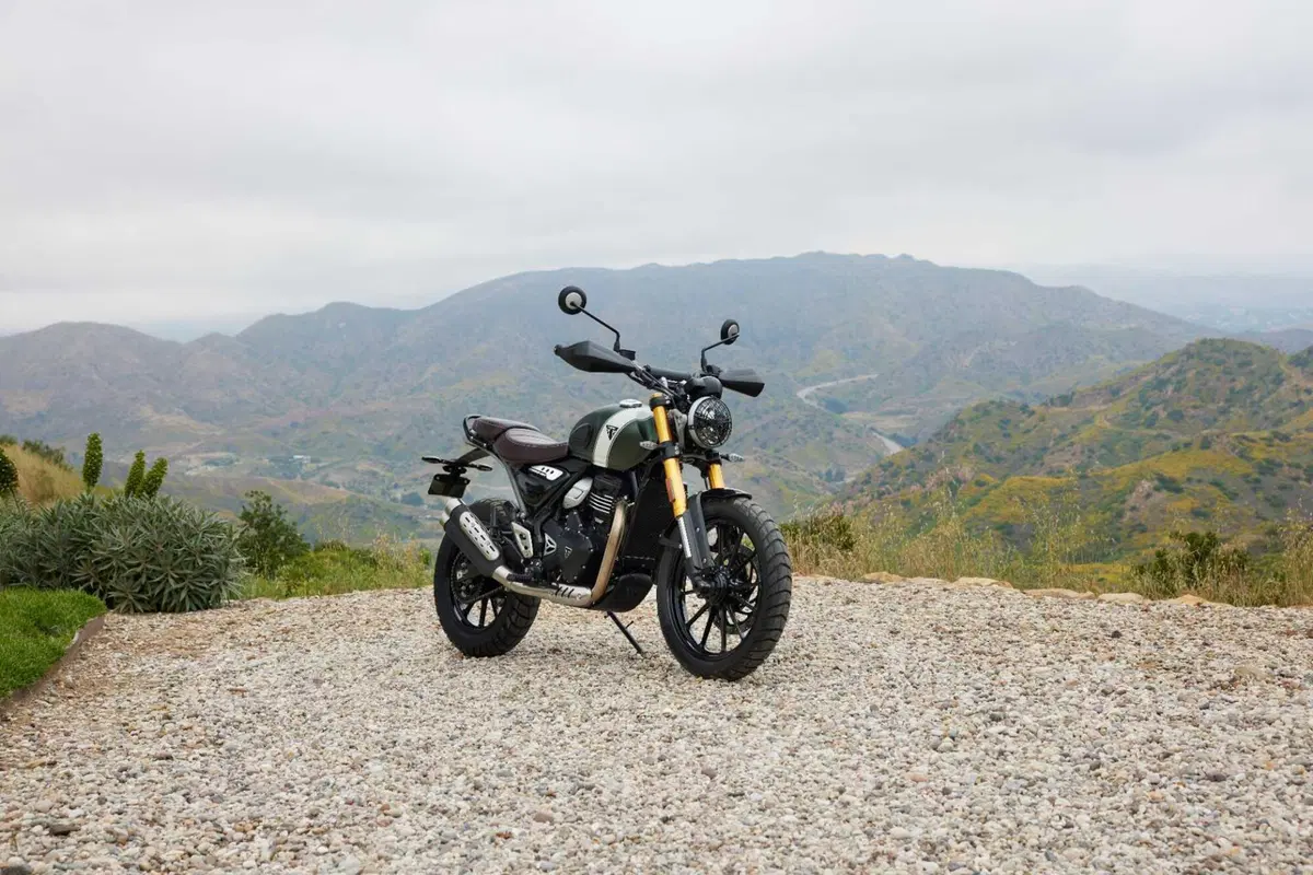 SOTTO EMBARGO. Triumph toglie i veli alla nuova Scrambler 400 X. Di stile ne abbiamo? [VIDEO] (35)