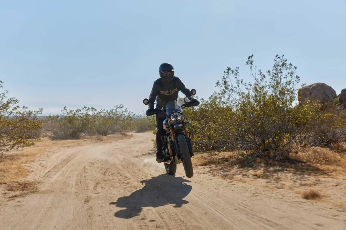 SOTTO EMBARGO. Triumph toglie i veli alla nuova Scrambler 400 X. Di stile ne abbiamo? [VIDEO] (55)