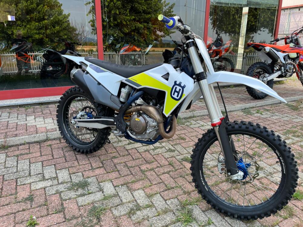 Husqvarna FC 450 (2020) (2)