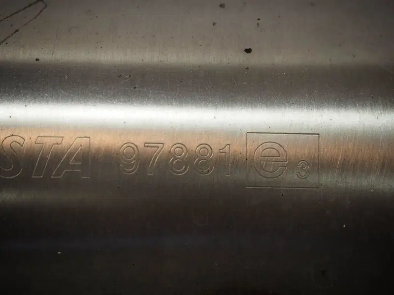 MV Agusta Brutale 910S e 910R silenziatore superio (2)
