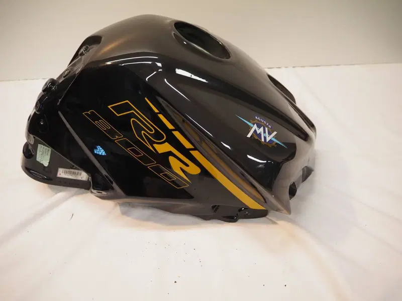 MV Agusta Dragster 800 RR serbatoio carburante (2)