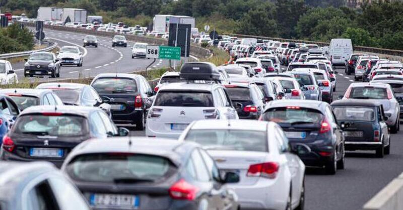 Esodo estivo. Ecco quali sono i weekend da bollino rosso 