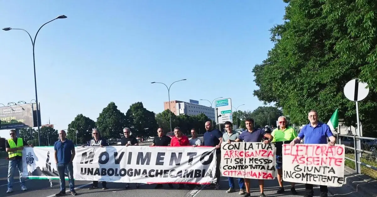 Bologna in protesta: si viaggia a passo d'uomo contro la citt&agrave; 30