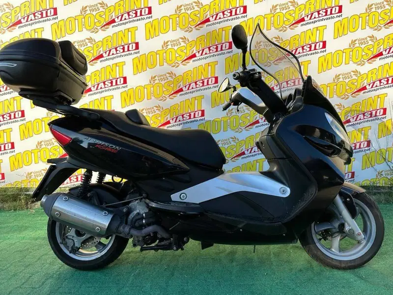 Malaguti Madison 250 RS (2003 - 04)