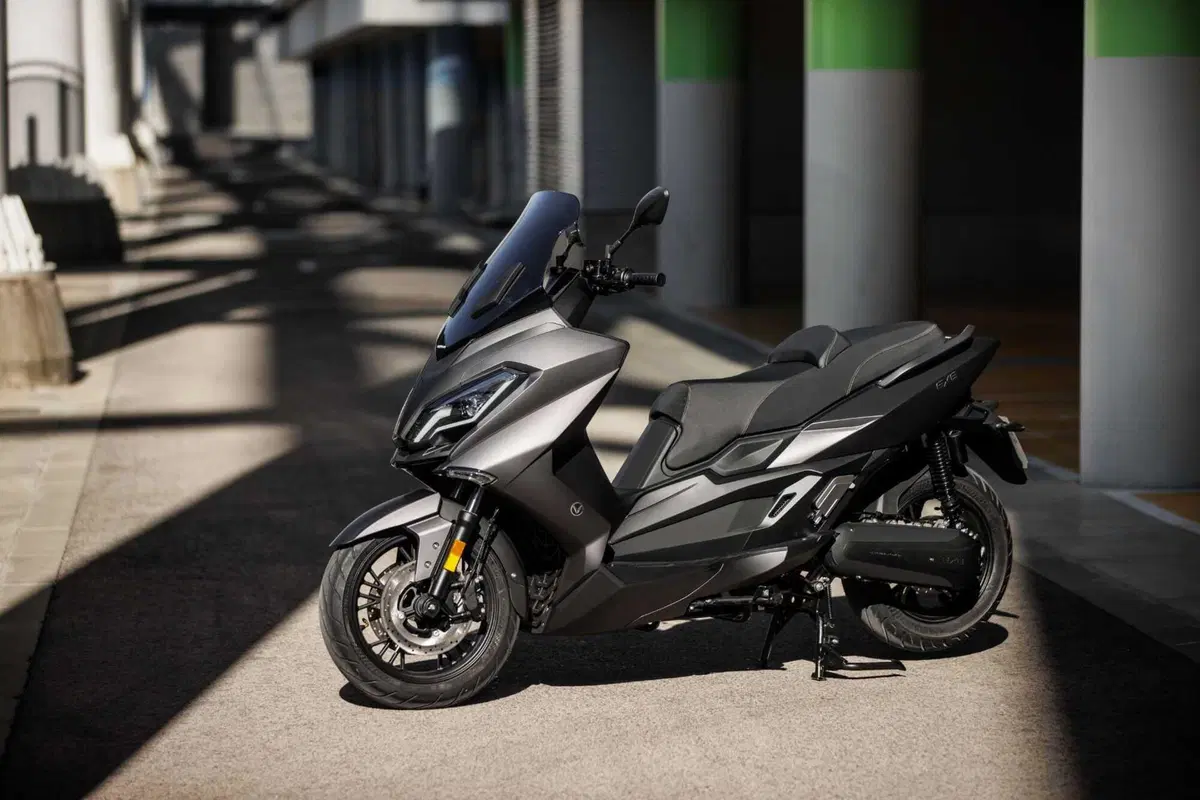 Nerva Exe: abbiamo provato lo scooter elettrico GT con batterie LFP (39)