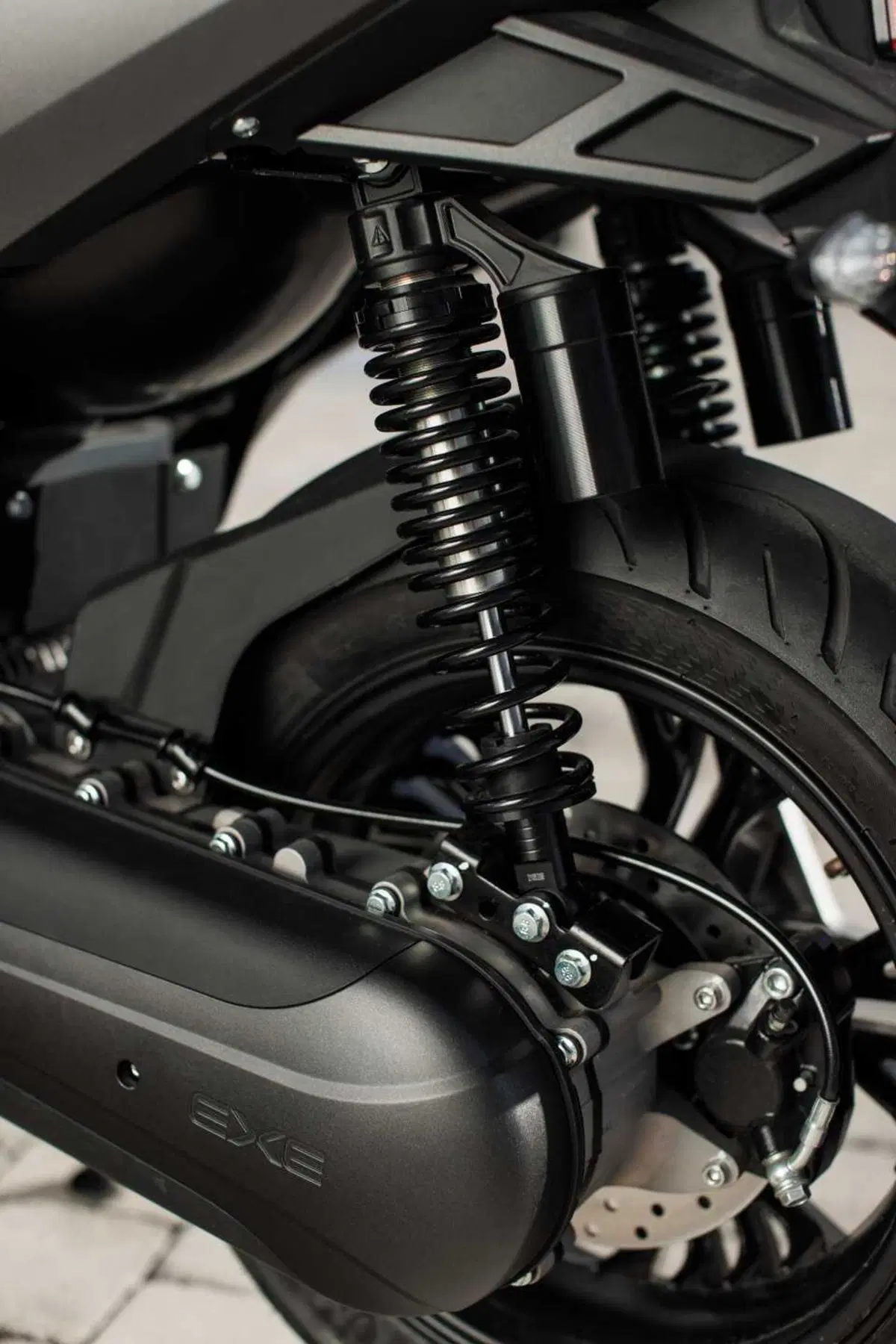 Nerva Exe: abbiamo provato lo scooter elettrico GT con batterie LFP (50)