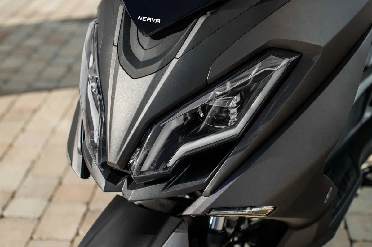 Nerva Exe: abbiamo provato lo scooter elettrico GT con batterie LFP (54)