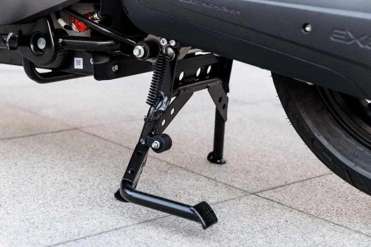 Nerva Exe: abbiamo provato lo scooter elettrico GT con batterie LFP (65)