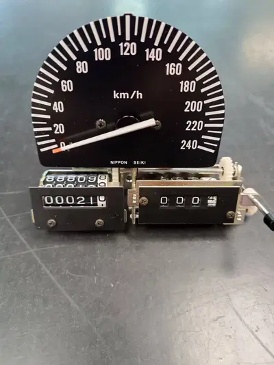 Conta km GSX 750E -1100E "faro quadro" Suzuki